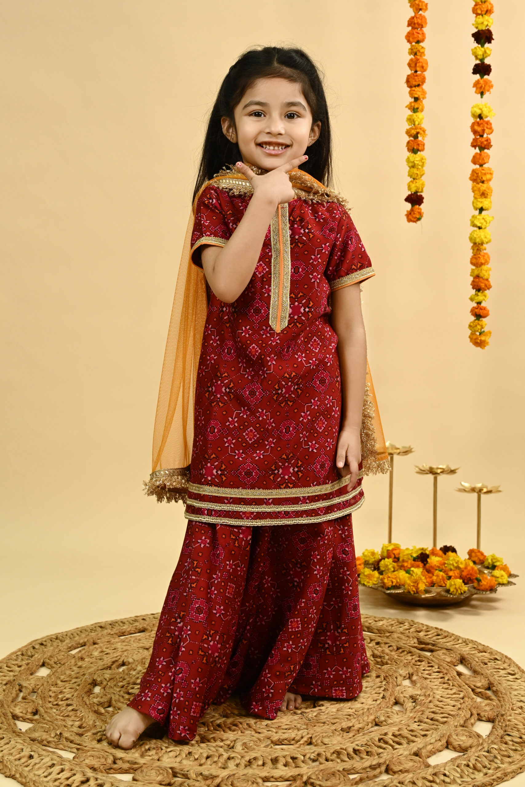 KURTA WITH SHARARA AND DUPPATTA - Image 4