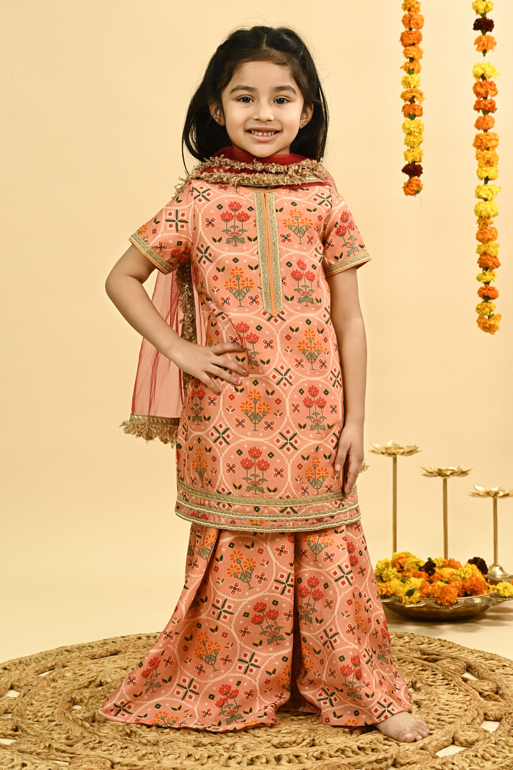 KURTA WITH SHARARA AND DUPPATTA - Image 3